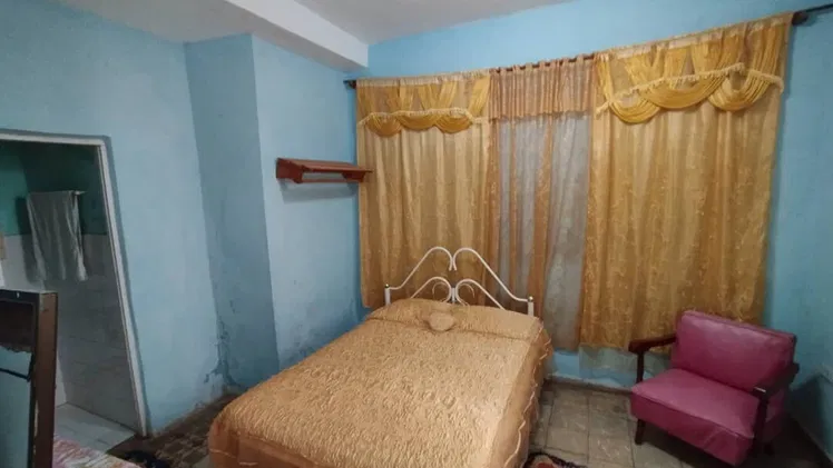 Casa en la Habana Vieja en bajos, no se va la luz en el casco historico