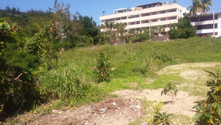 Miramar land 900 m2