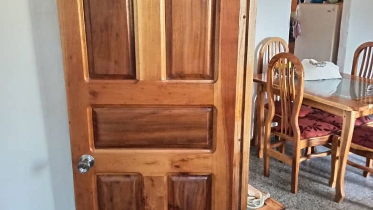 Vendo apartamento en 3er piso (3/4) en el Calero