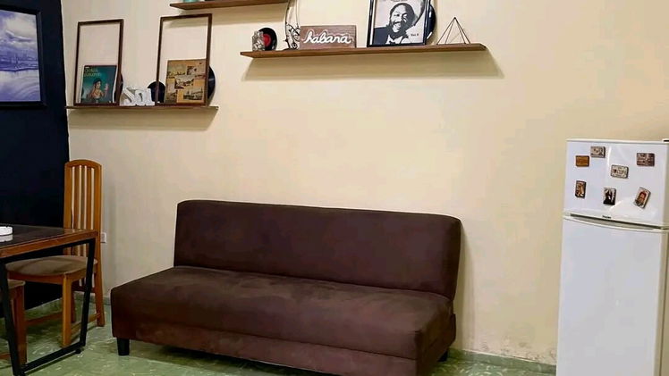 CG148. Apartamento en Venta en el Centro Histórico de La Habana Vieja