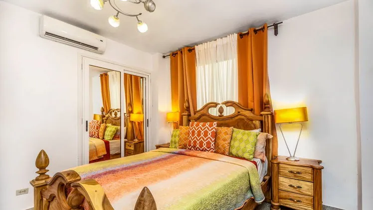 🏡 Rent of House with Central Air and 3 Bedrooms in Vedado