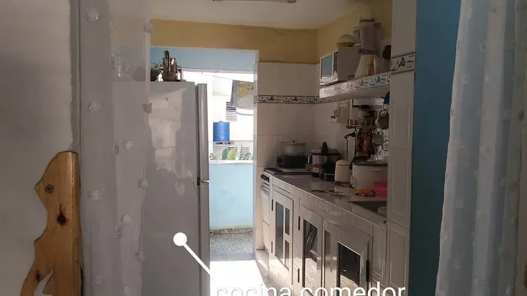 *$7000usd. En venta apartamento (3er piso) en Guanabacoa. EL roble.