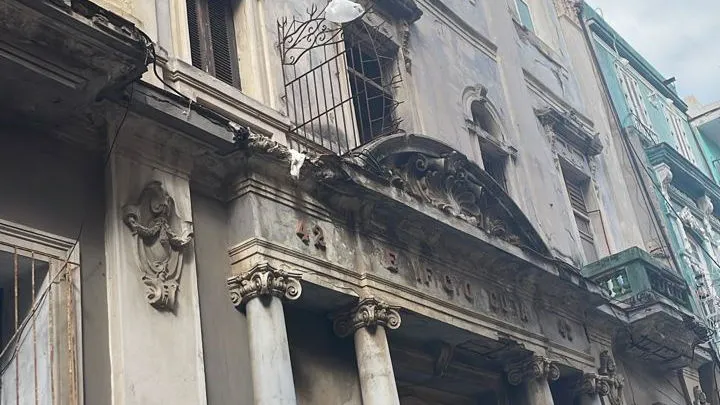 Apartamento en la Habana Vieja en usufructo