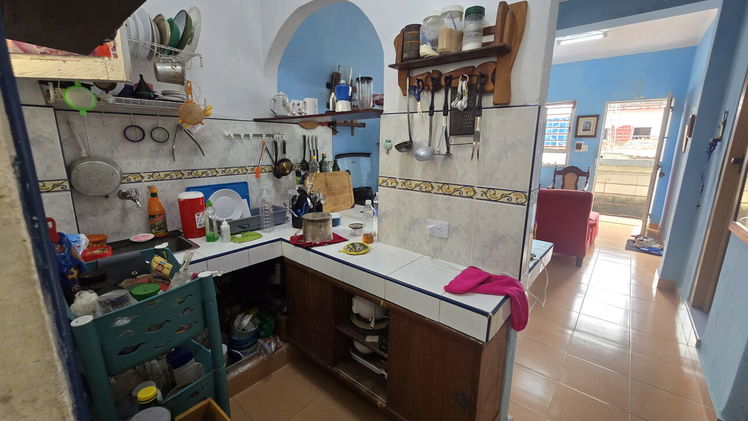 Apartamento seminterior de 2/4, en Santos Suárez (SS-28)