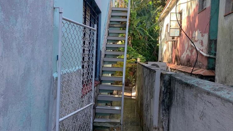 Vendo apartamento en la víbora