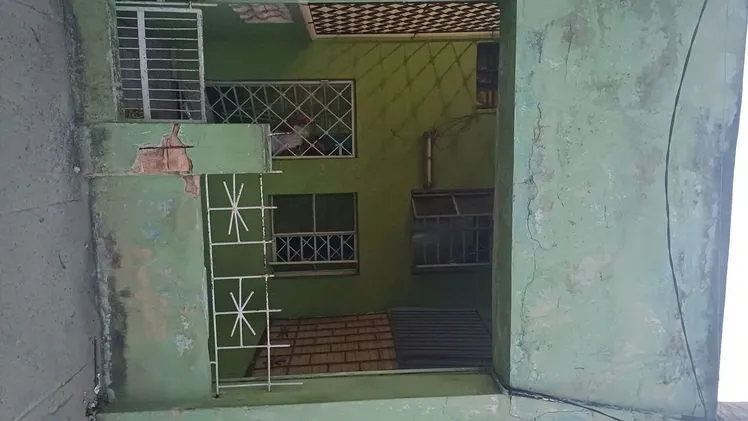 🏠Casa en Venta en la Virgen del Camino!! 📍Está ubicada en Balear entre Leonor Pérez y San Miguel. ⚡️Buena ubicación pa