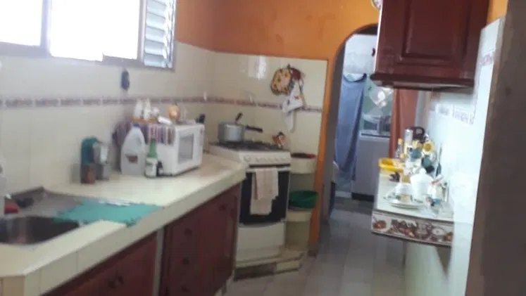 *🏬Apartamento en venta 2do piso Capitalista del año 1956*  📌Ubicado en  La Habana Vieja    Jesús Maria   - Consta con