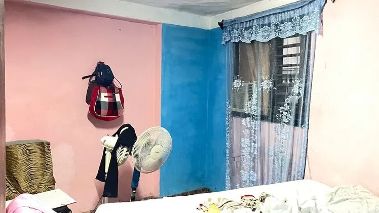 SE VENDE UNA CASA UBICADA EN LA ENTRADA DE MONTE 5 CUARTOS 55390779