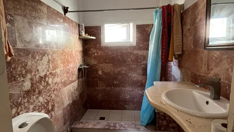 Apartamento en Alturas de Miramar 3 cuartos 2 baños