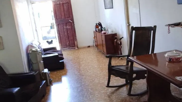 Casa Céntrica de 106 m² con Estructura Esquelética – Ideal para Negocio o Vivienda