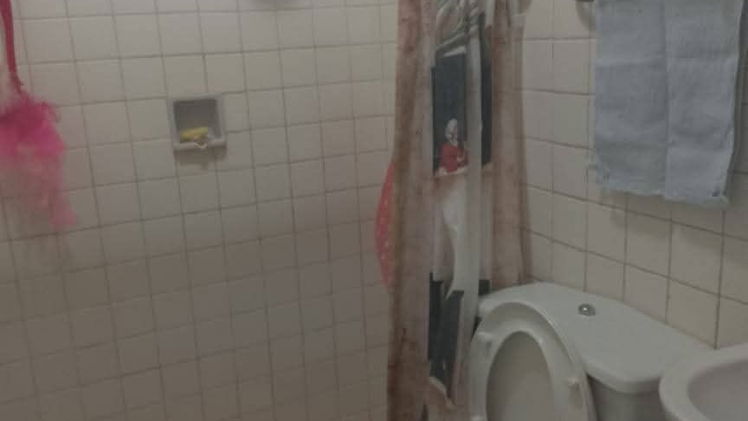 Apartamento en Alamar, en primer piso (segundo nivel).